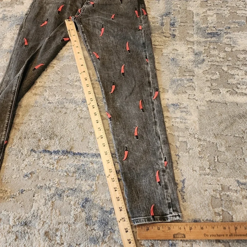 Scotch & Soda Pepper Embroidered Slim‎ Boyfriend Grey jeans.  Size 26.